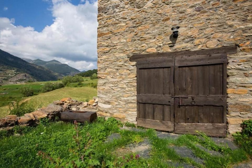 Borda Jarca, casa rústica en plena naturaleza - HUT 8142 House in Andorra