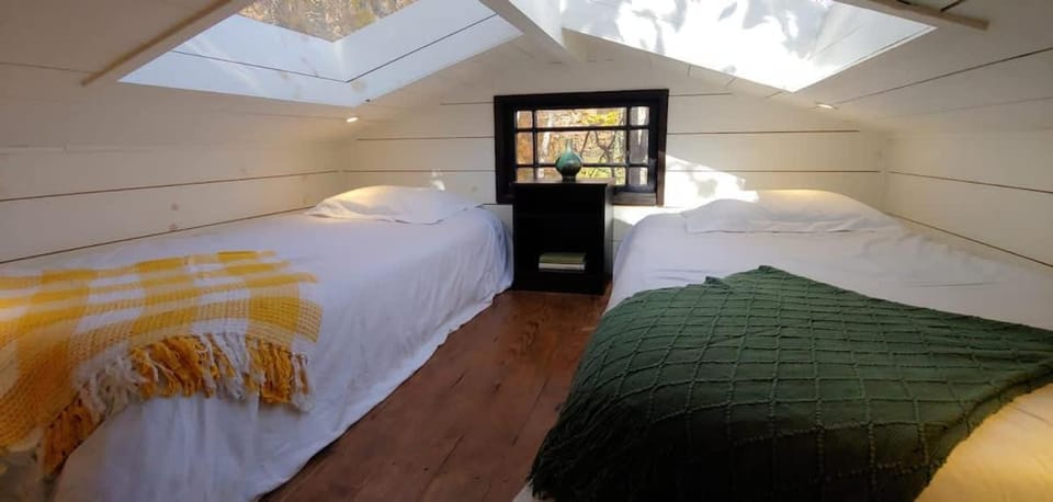 Treetop Hideaways: The Elements Treehouse House in Alabama