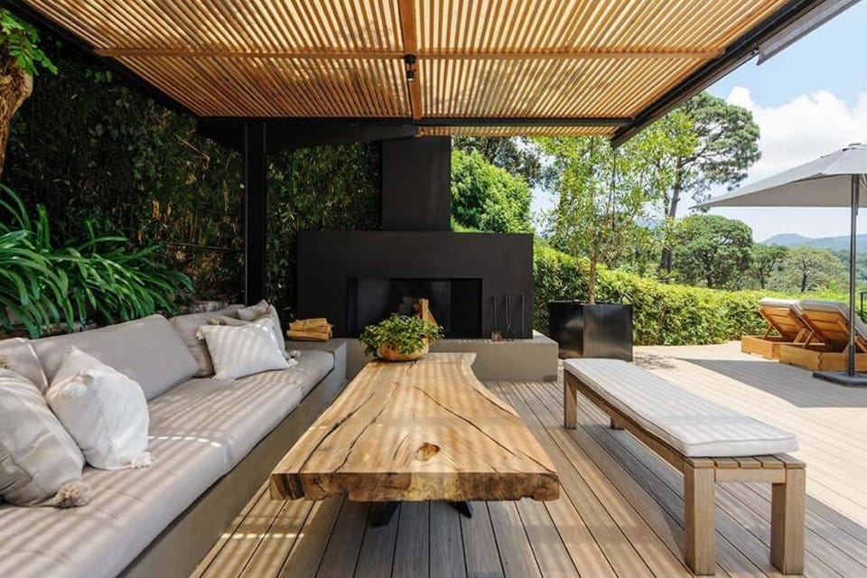 Casa Sol In Avándaro with jacuzzi and lake view House in Valle de Bravo