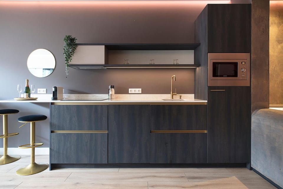 Kitchen or kitchenette
