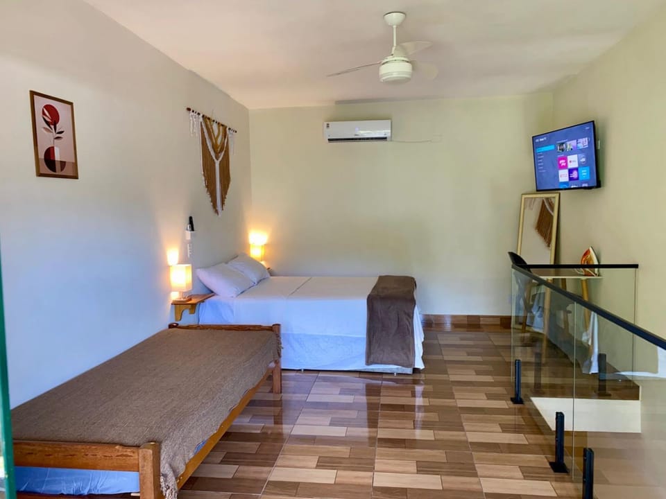 Apartamento completo com Ar, Vaga e Wifi, 2km da balsa Apartment in Ilhabela