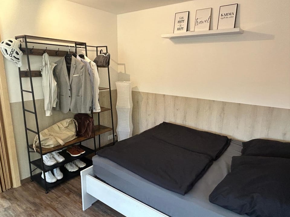 Charmantes Tiny Haus mit 2 Wohnungen House in North Rhine-Westphalia