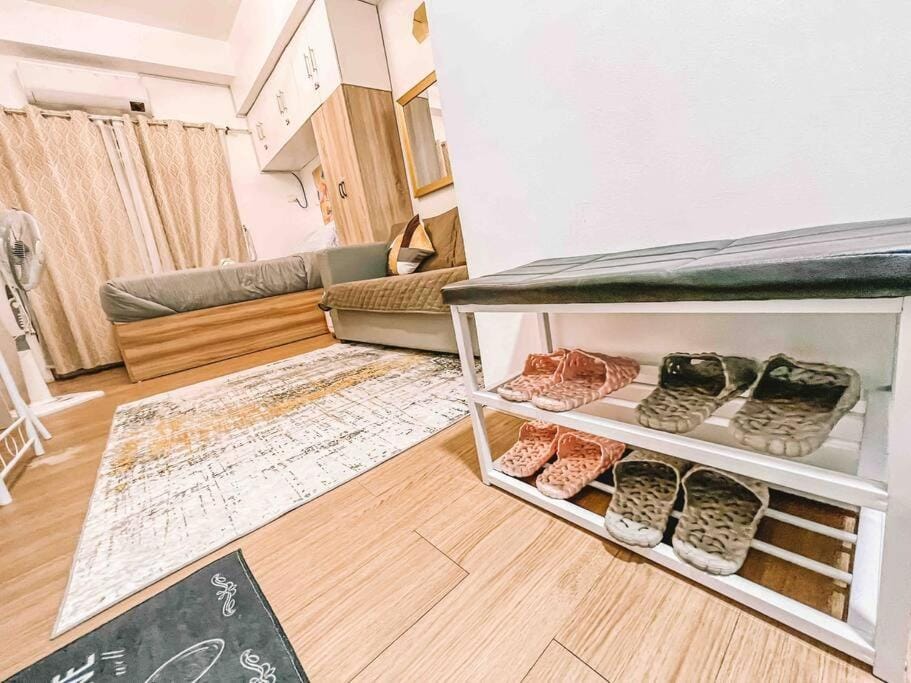 Stylish and Cozy Room at TheLoop Tower-25th Floor Apartment in Cagayan de Oro
