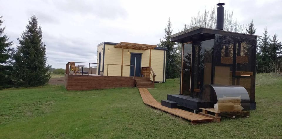 Raadivere Põllupeegel with Sauna Villa in Estonia