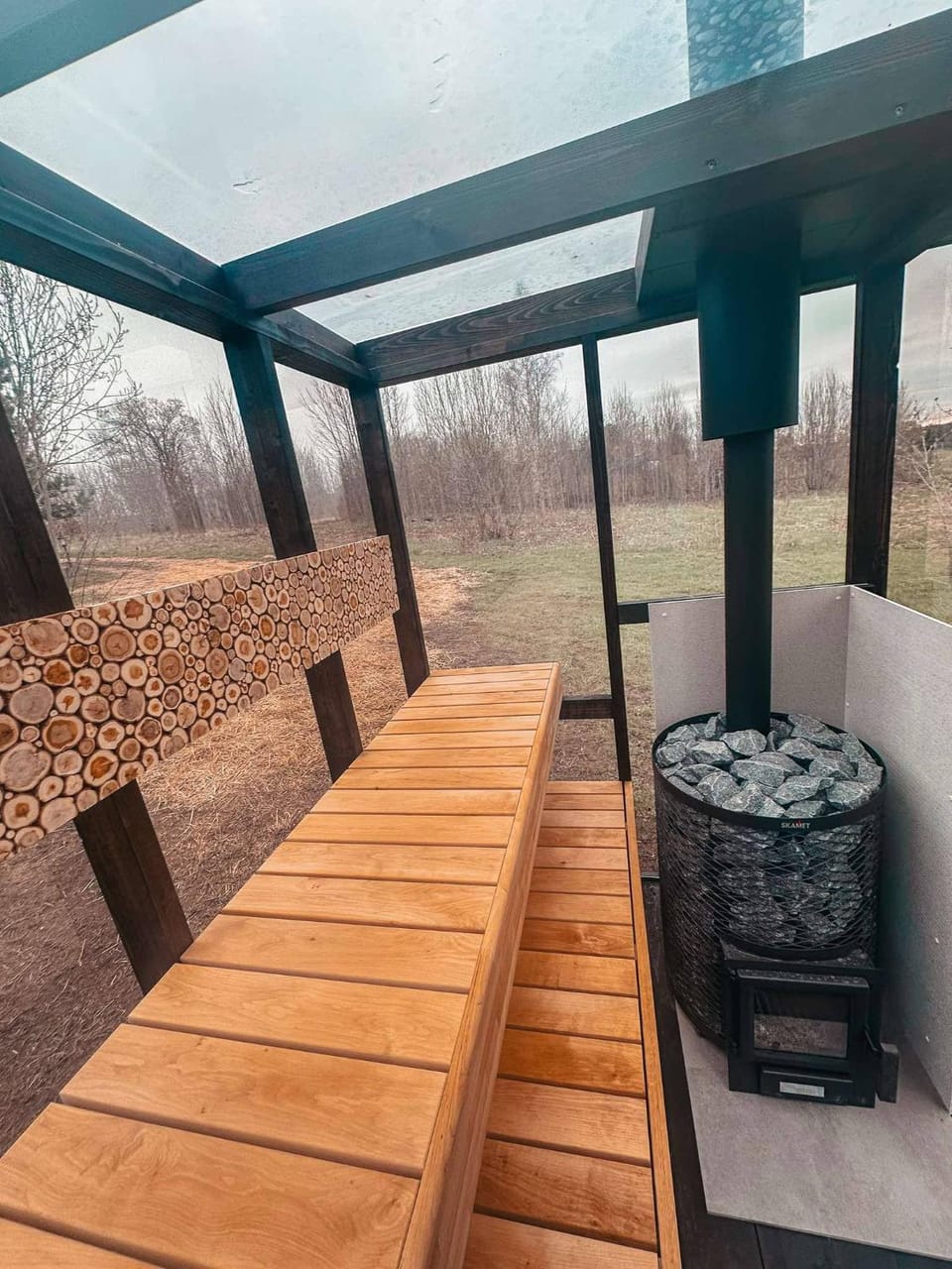 Raadivere Põllupeegel with Sauna Villa in Estonia