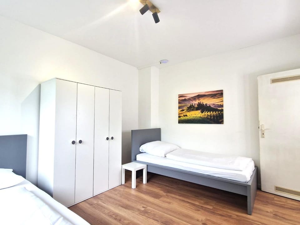 Bed, Photo of the whole room, Bedroom, wardrobe