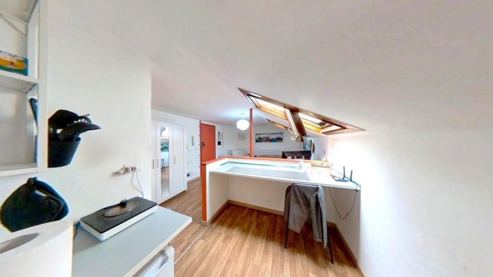 Kitchen or kitchenette, Lunch