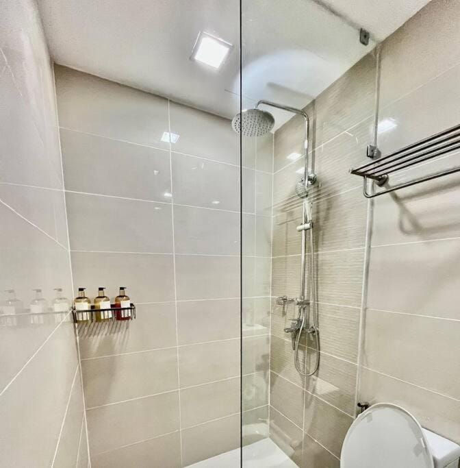 TheNest at OneManchester, Mactan Newtown-12th floor Apartment in Lapu-Lapu City