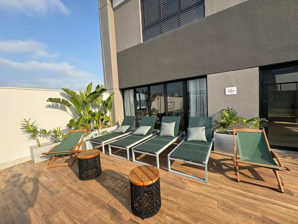 O1918 Sua casa na Vila Olimpia com piscina e academia e ar condicionado Apartment in Sao Paulo City
