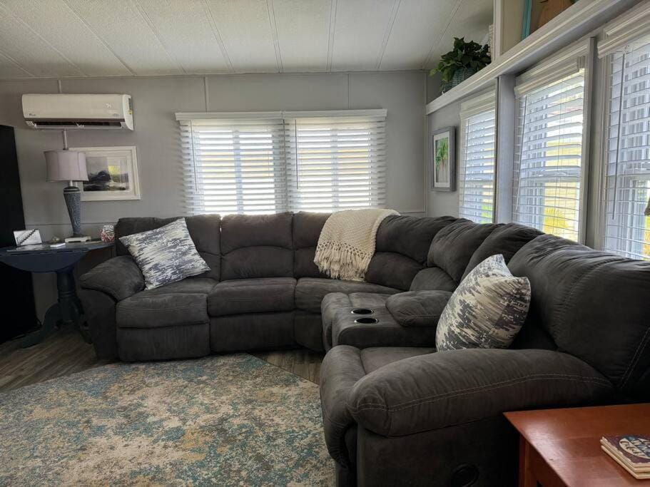 Venice Bungalow House in North Port