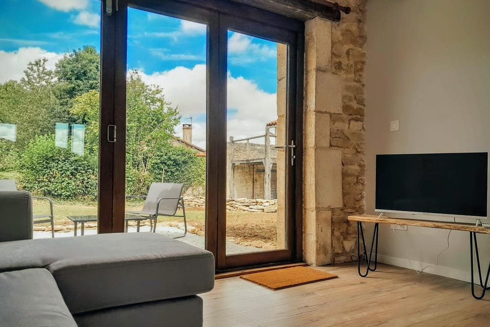 Communal lounge/ TV room, Seating area, Evening entertainment