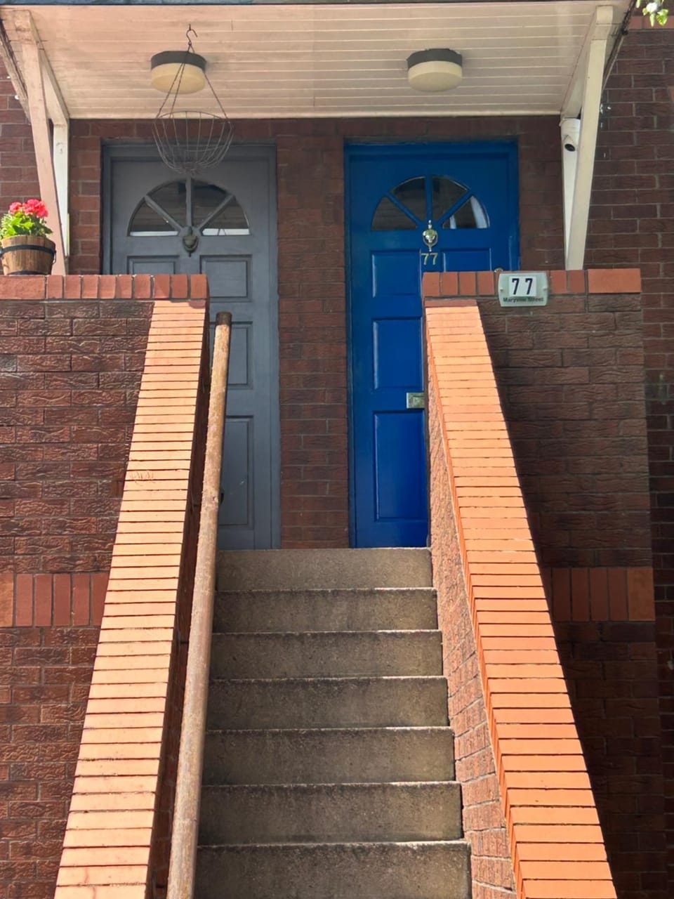 Tourist board certified Super city centre apartment with free parking Apartment in Belfast