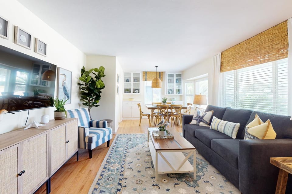 Blue Oasis Cozy Home House in Mission Bay