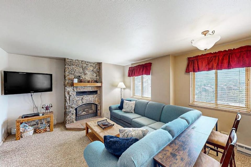 West Edge Escape Apartment in Steamboat Springs