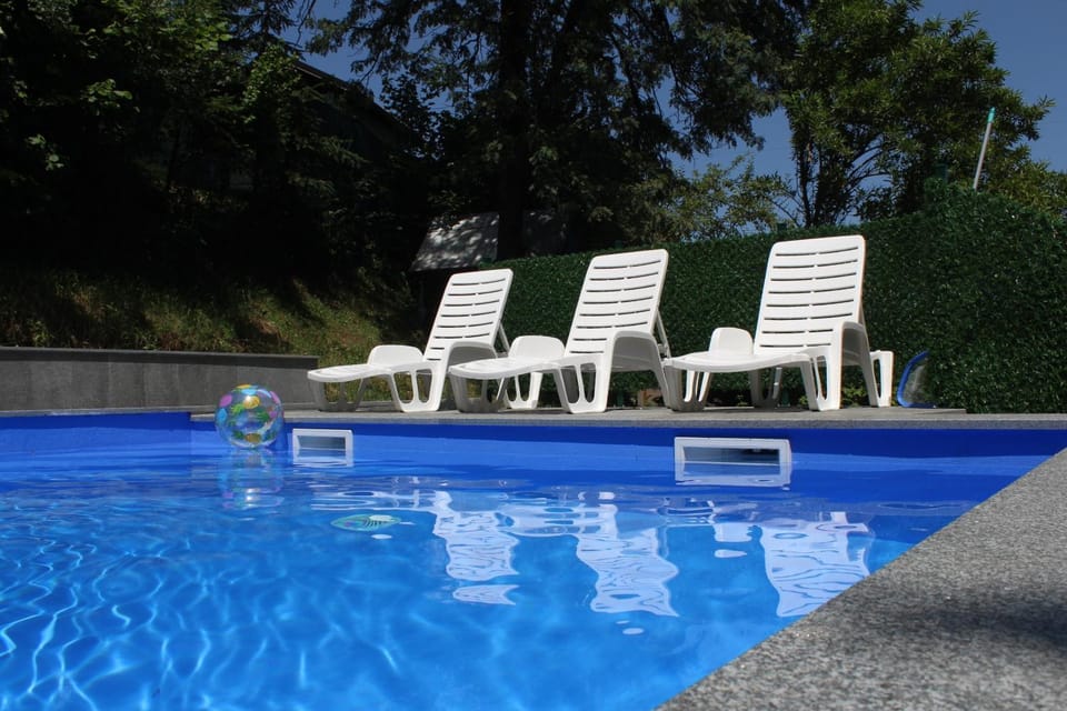 Day, Pool view, Swimming pool, Swimming pool, sunbed