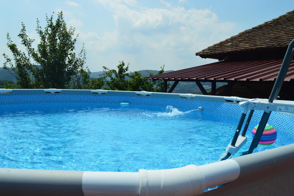 Pool view, Swimming pool