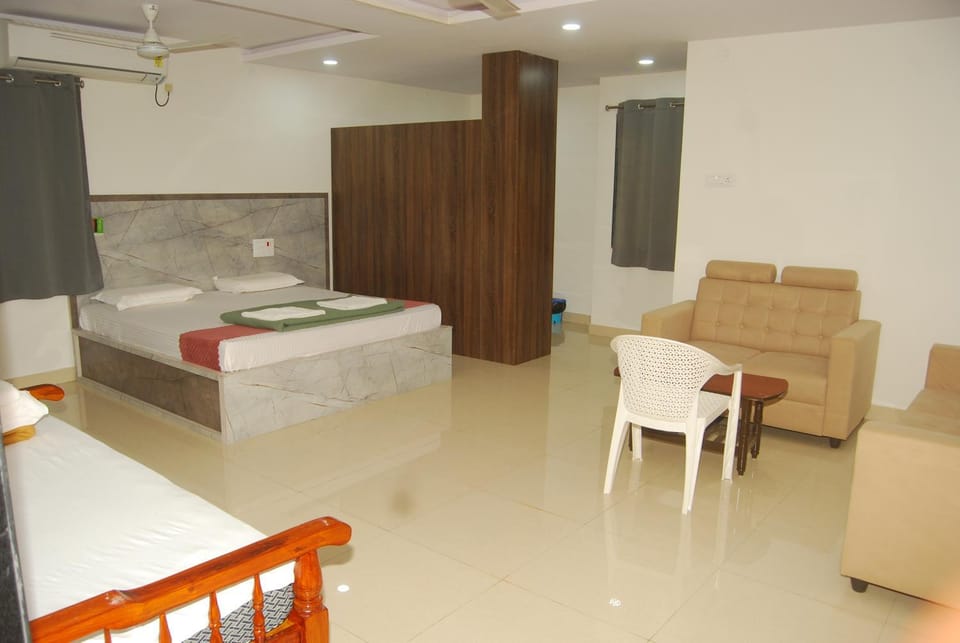 Sri Kakateeya Grand Residency Bhadrachalam Hotel Residency Stay Rooms SRI SEETHA RAMA KAMMA VARI SEVA SAMITHI BHADRACHALAM Hostel in Telangana