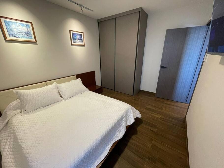 Equipetrol Depto 1 Dorm piso 12 Apartment in Santa Cruz de la Sierra