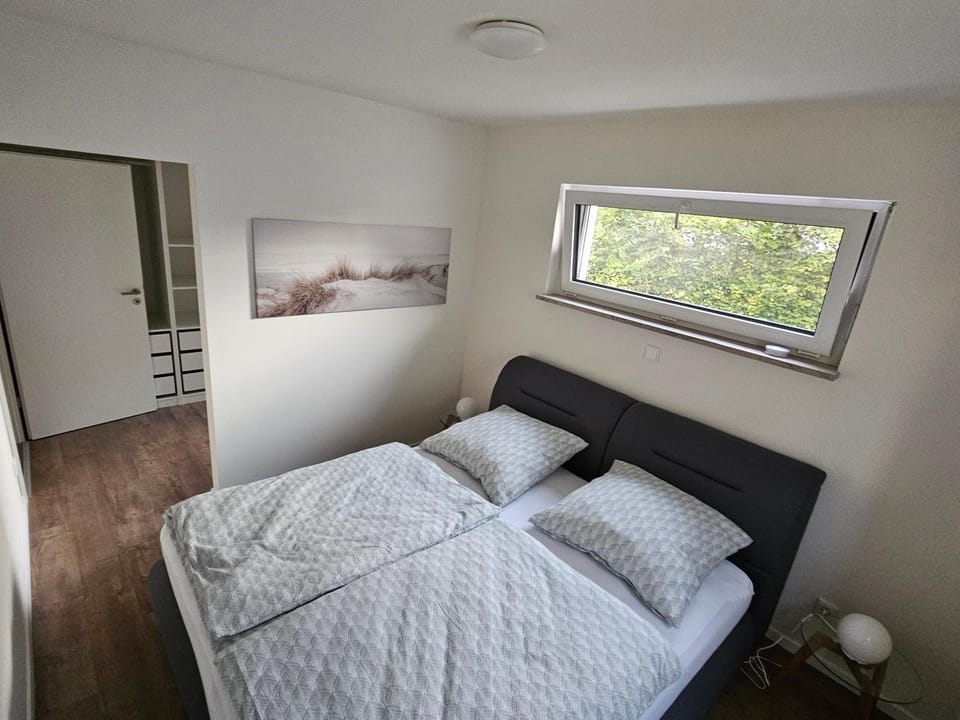 Property building, Living room, Bedroom