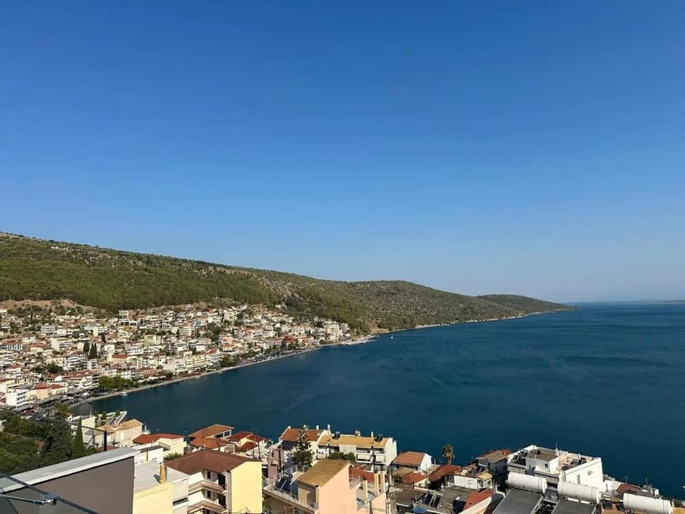 City view, Sea view