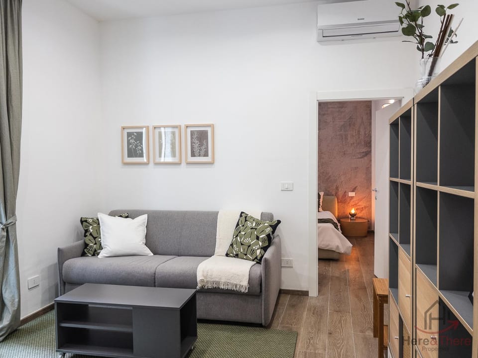 Living room, Seating area, internet, air conditioner