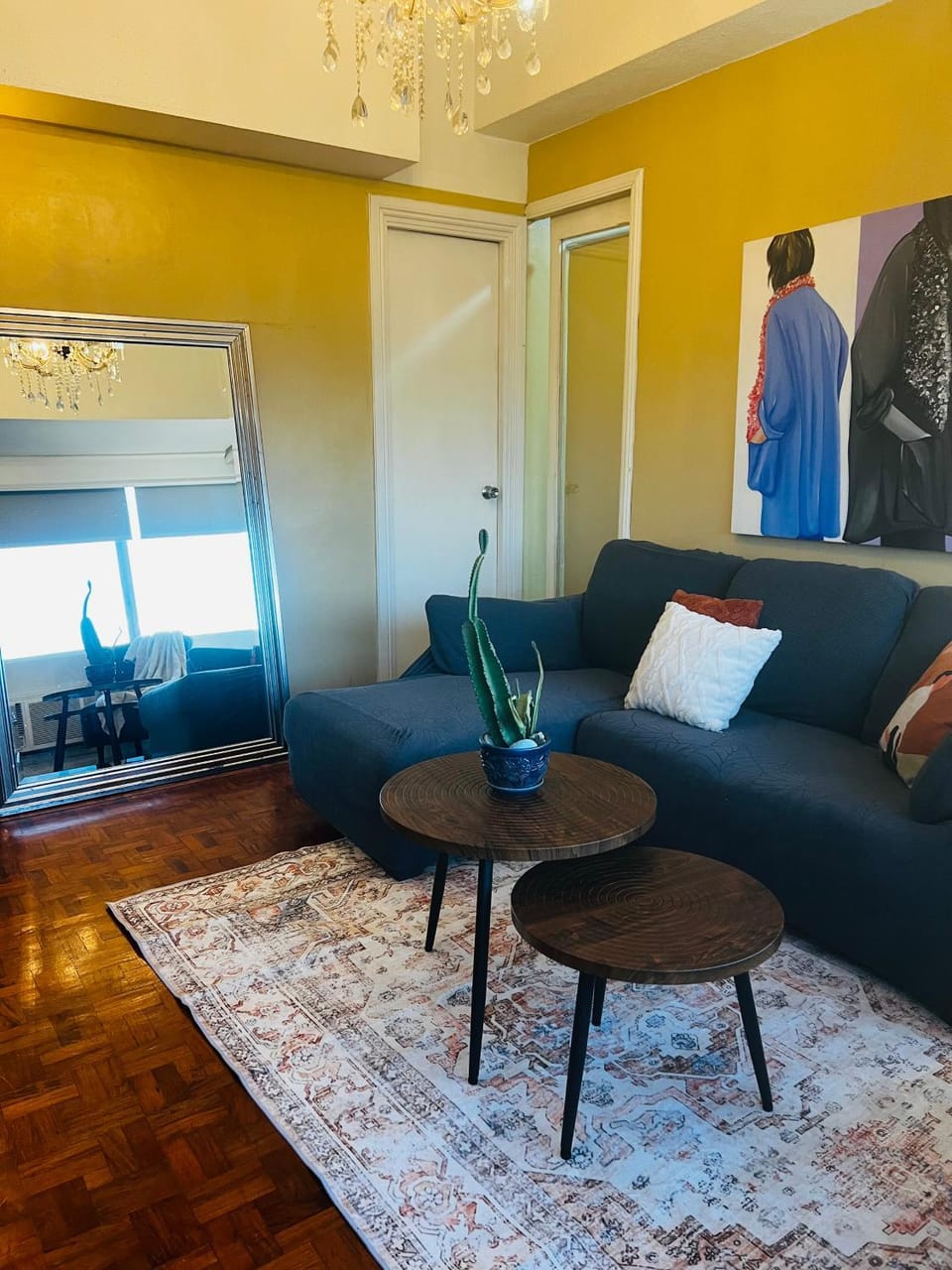 Greenhills 1BR Lower Penthouse w Panoramic View Apartment hotel in Quezon City