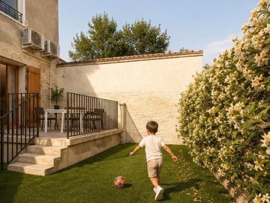 Latour des Sens Maison de vacances 6 personnes House in Pont-Saint-Esprit