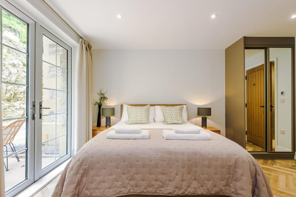 Rock Mill - Deluxe Apartments with Private Terrace Apartment in High Peak District
