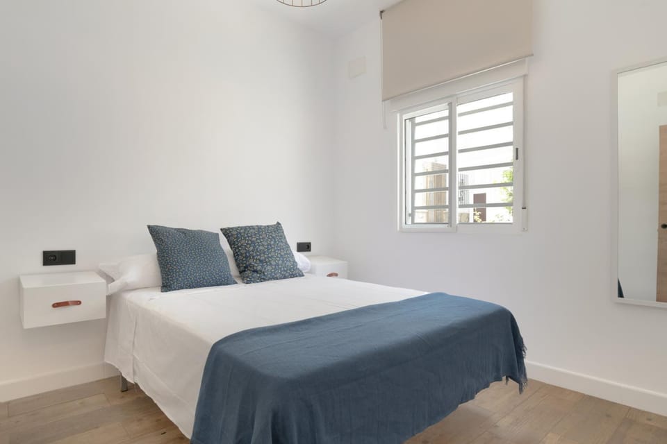 Living room, Bedroom