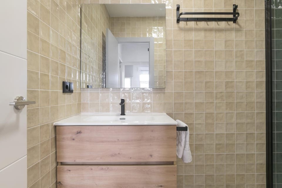 Bathroom, Living room