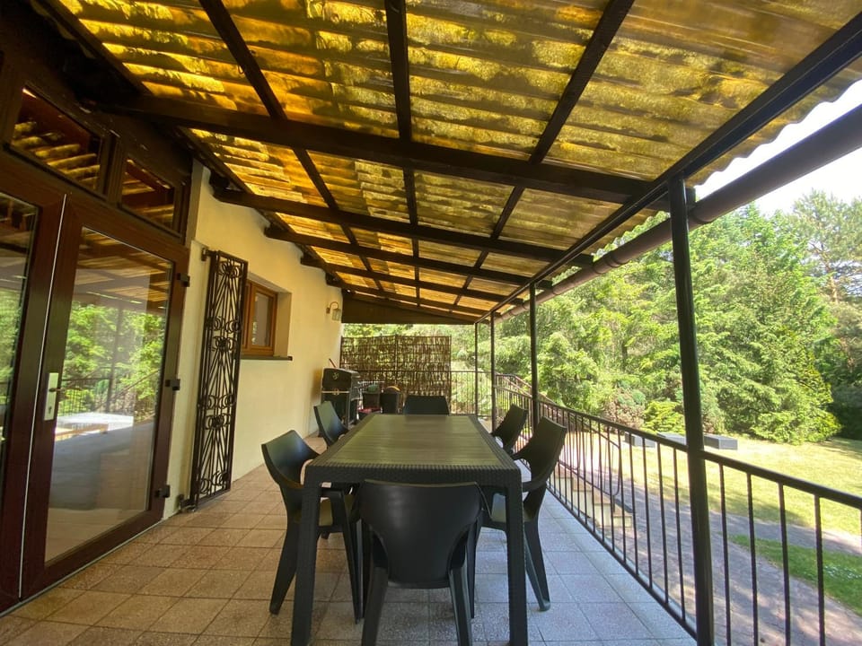 Day, Balcony/Terrace, Seating area