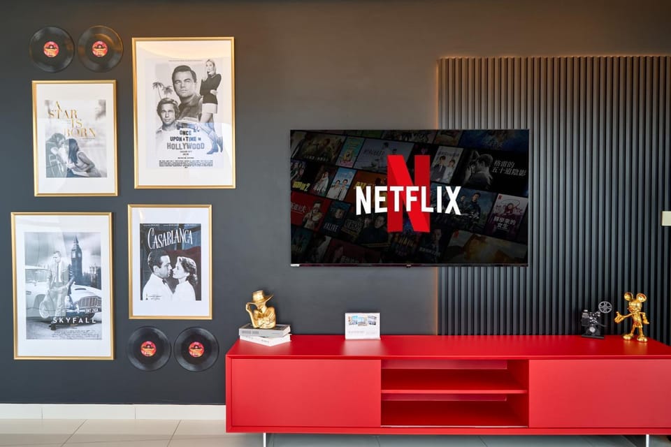 Communal lounge/ TV room, TV and multimedia