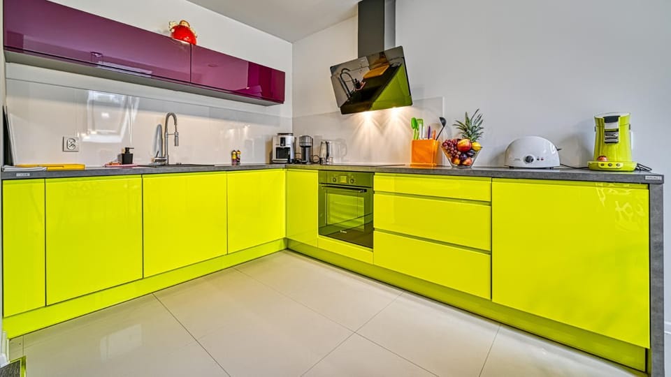 Domek na Myśliwskiej z 3 sypialniami - 5D Apartments Apartment in Lower Silesian Voivodeship