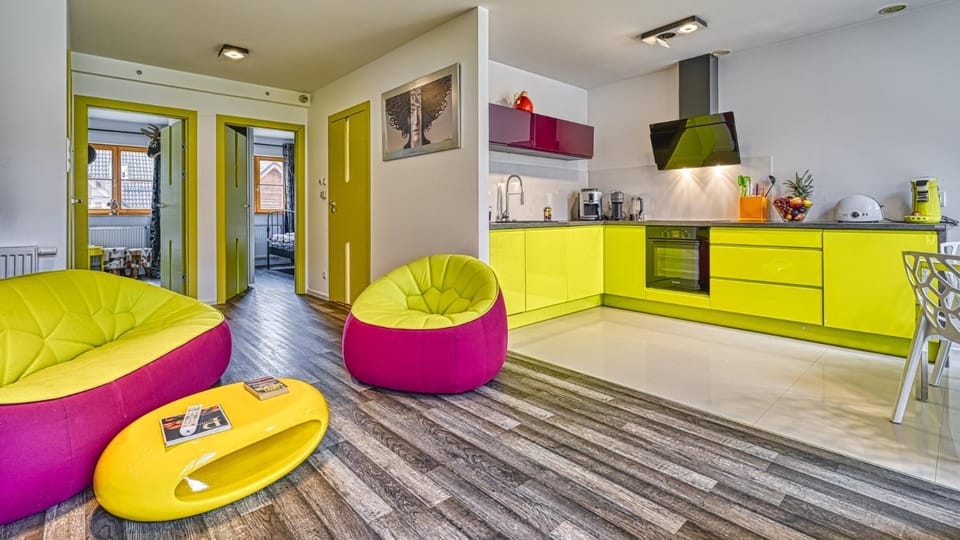 Domek na Myśliwskiej z 3 sypialniami - 5D Apartments Apartment in Lower Silesian Voivodeship