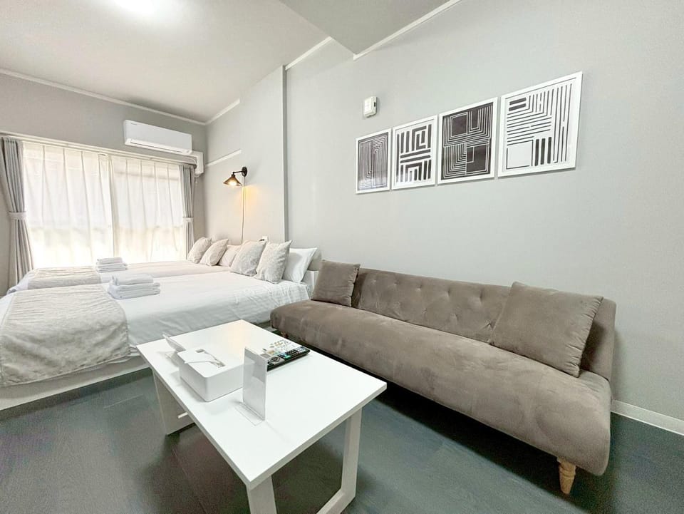 Seating area, air conditioner