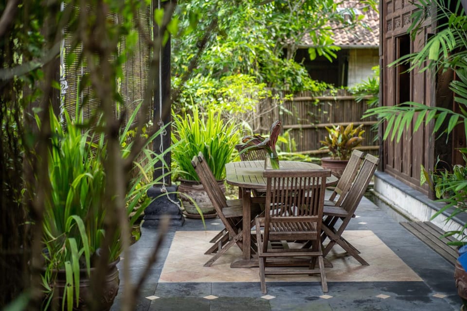 Garden, Garden, Garden view, Garden view, hair dresser
