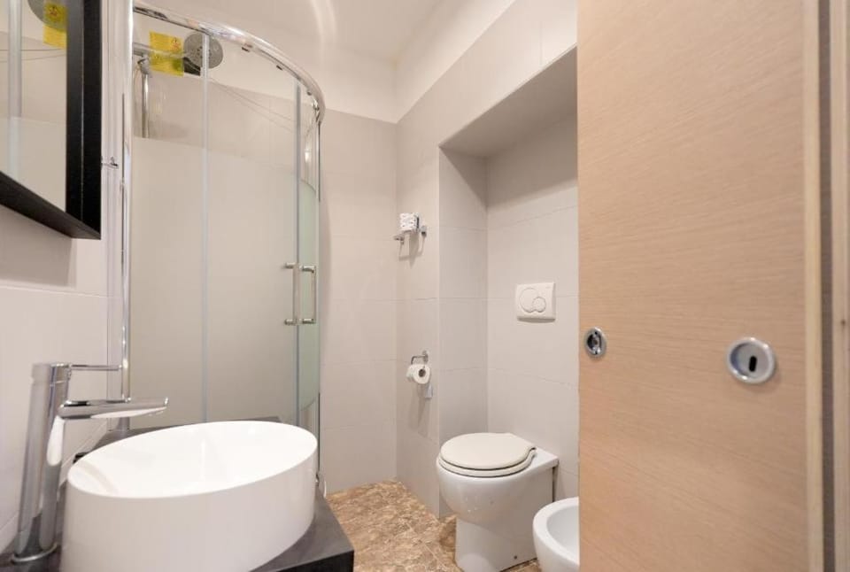 Shower, Toilet, Bathroom, bidet