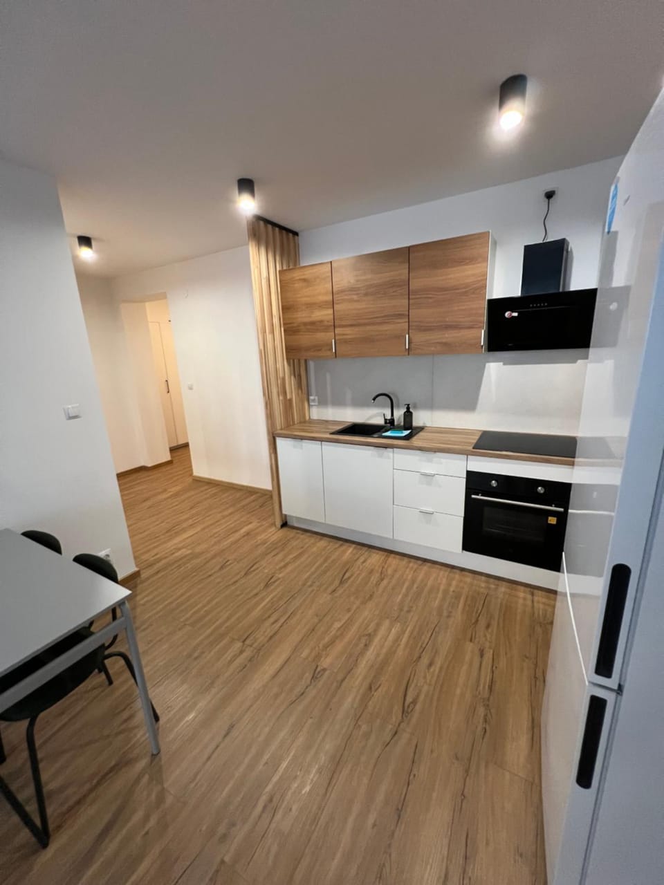 Warsaw City Budget Room 2 #self check-in #essentials included Apartment in Warsaw