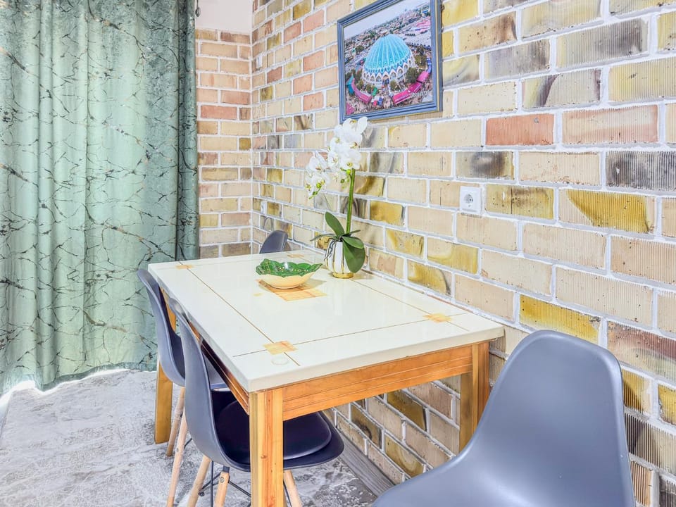 Komolon Apartment hotel in Europe