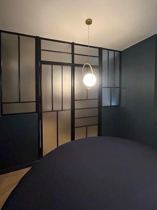 Sublimappartlamarquisepariscenter2bathr Apartment in Paris