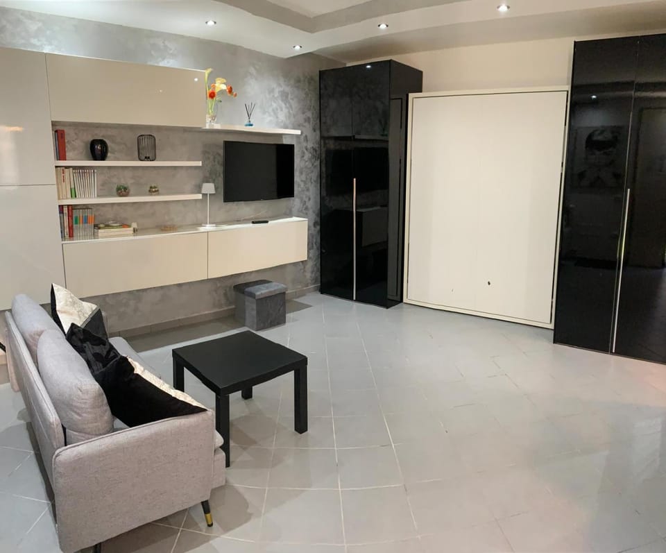 Living room, wardrobe