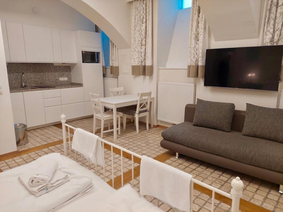 Modern Studios near City Center Apartment hotel in Vienna