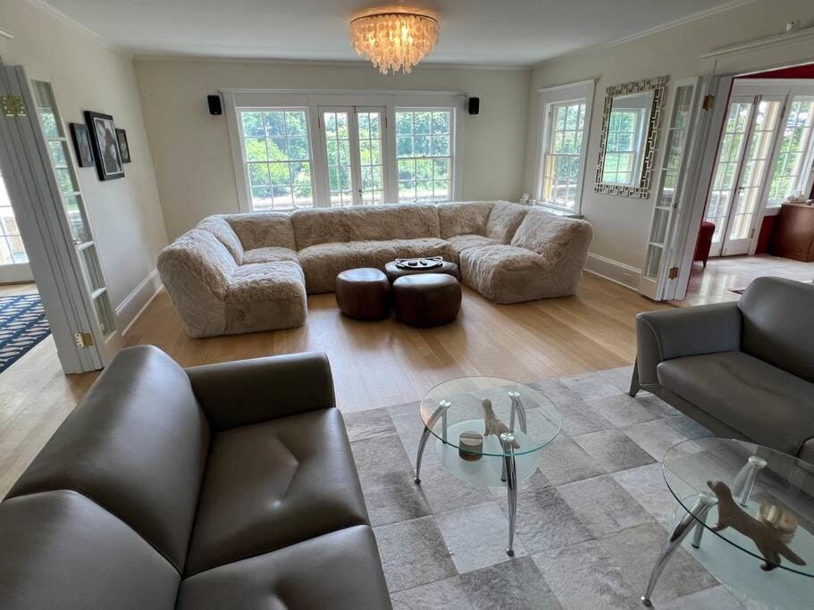 Luxury 5 Star Home with Amazing Water Views Villa in Westchester County