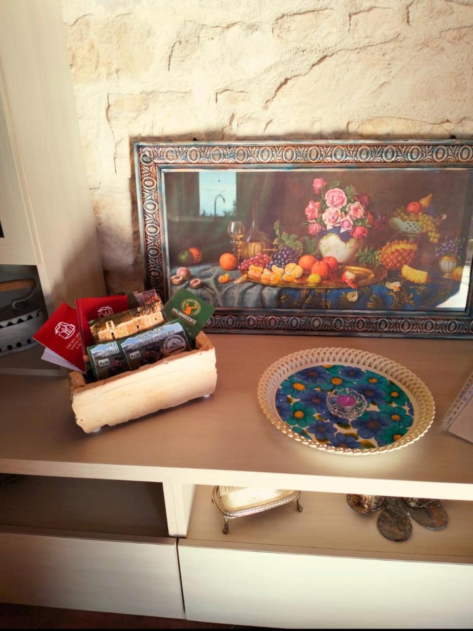 Living room, Decorative detail, furniture