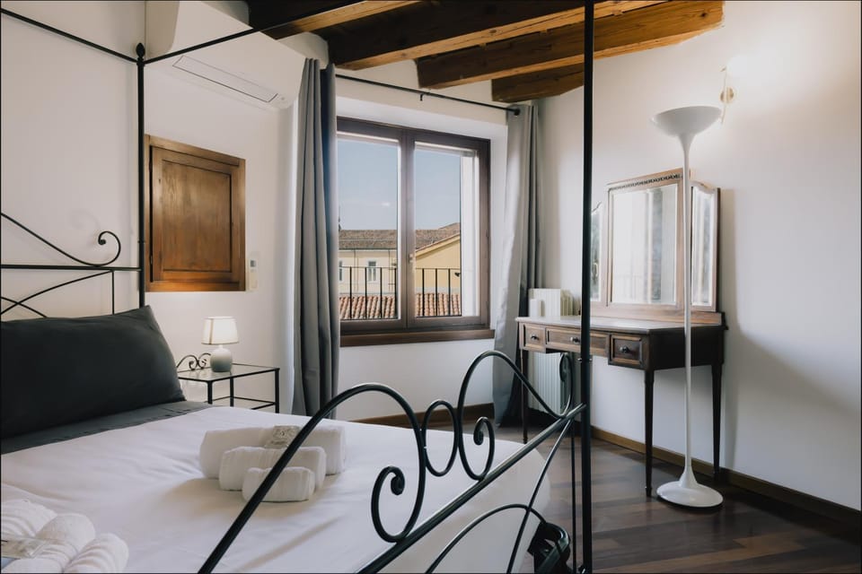 Bed, View (from property/room), Photo of the whole room