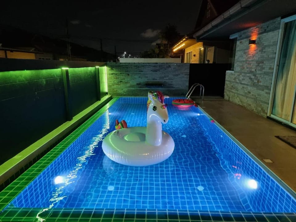 Night, Natural landscape, Pool view, Swimming pool