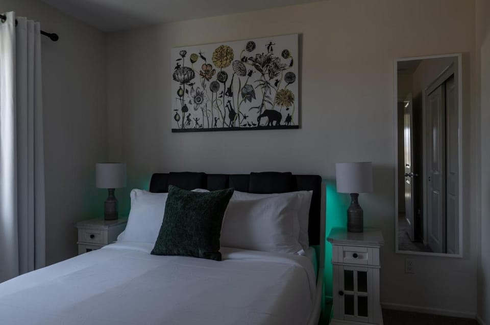 Entertainers Paradise Luxe Pool With Game Room[Free Spa Heating + Early Check-In] House in Indio