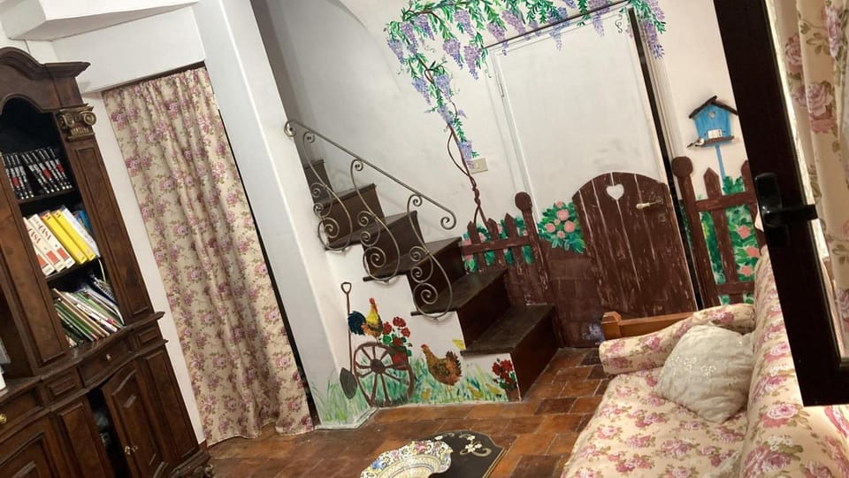 Bed, Library