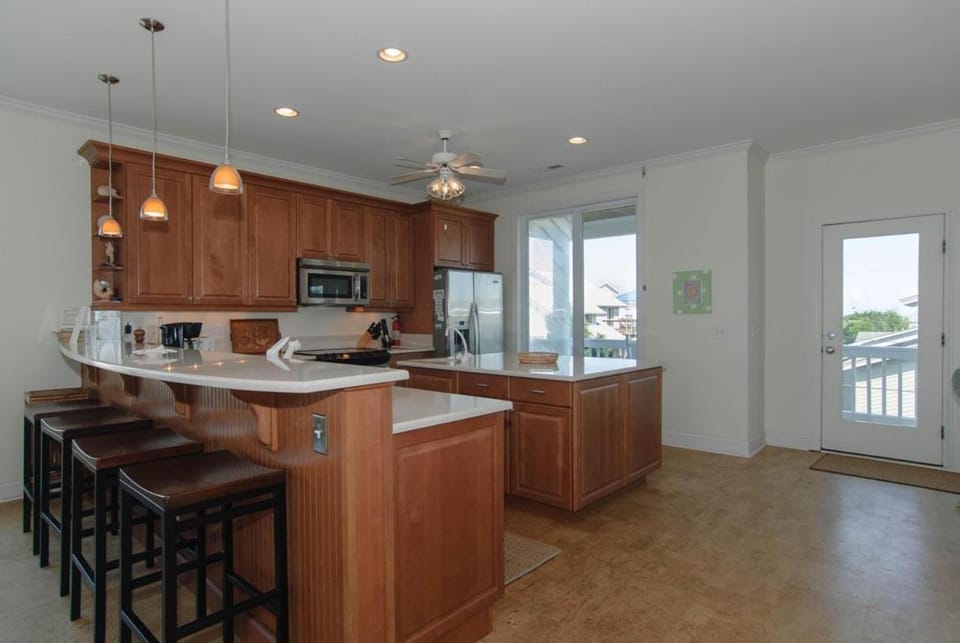 Woodard by Bryant Real Estate House in Wrightsville Beach
