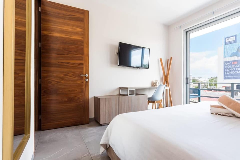 Central Beach Haven Sleeps 16 House in Playa del Carmen